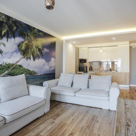 3-Rooms Apartment With Balcony By The Oldtown 그단스크 외부 사진