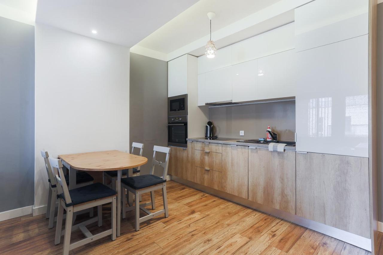 3-Rooms Apartment With Balcony By The Oldtown 그단스크 외부 사진