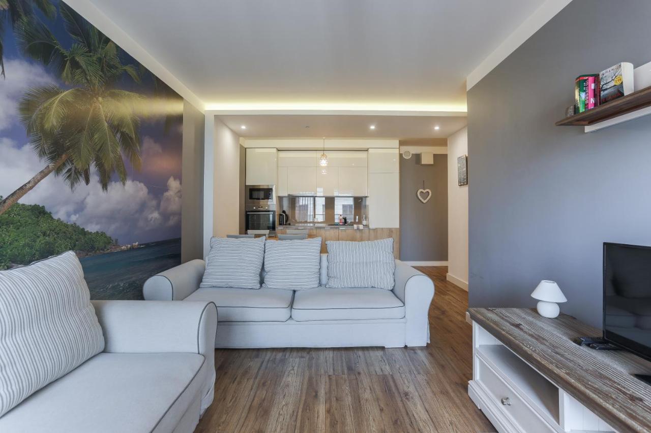 3-Rooms Apartment With Balcony By The Oldtown 그단스크 외부 사진