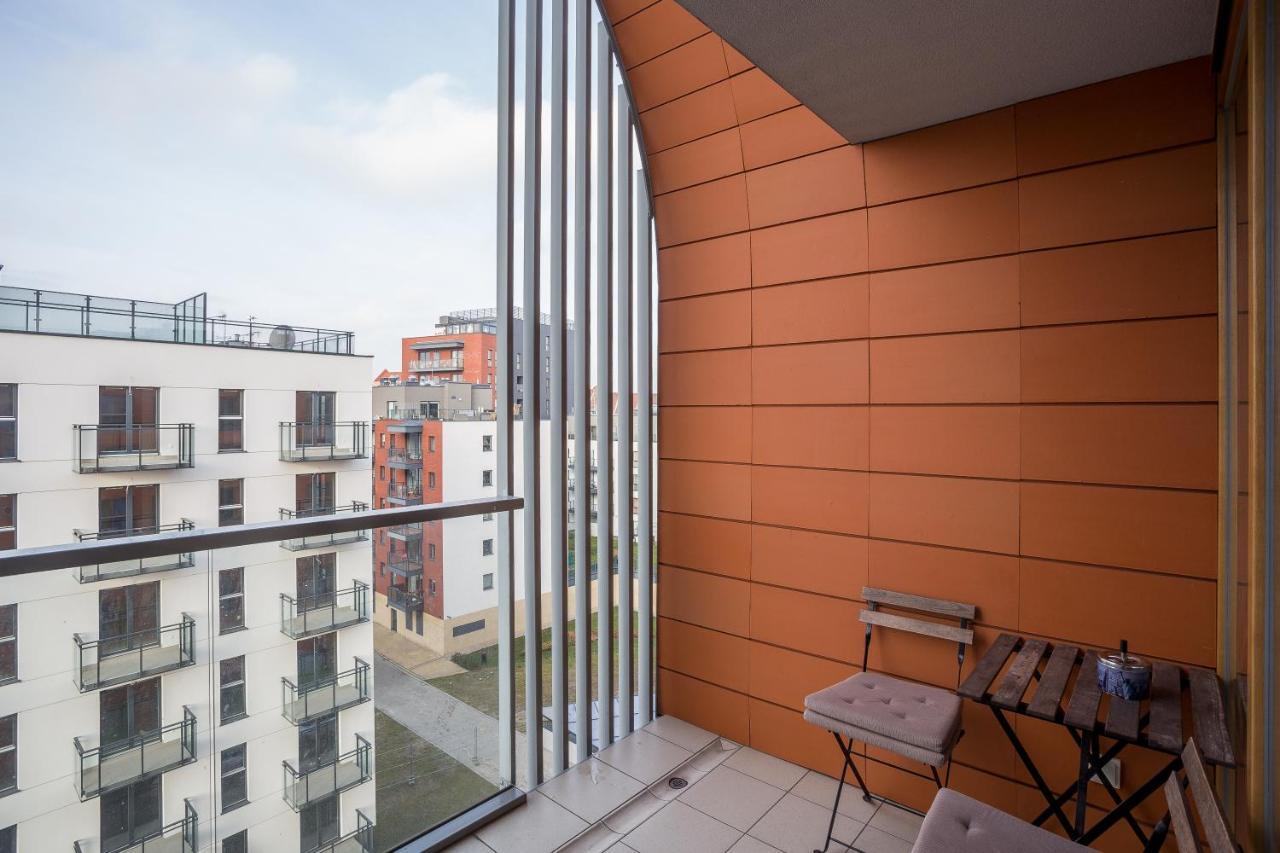 3-Rooms Apartment With Balcony By The Oldtown 그단스크 외부 사진