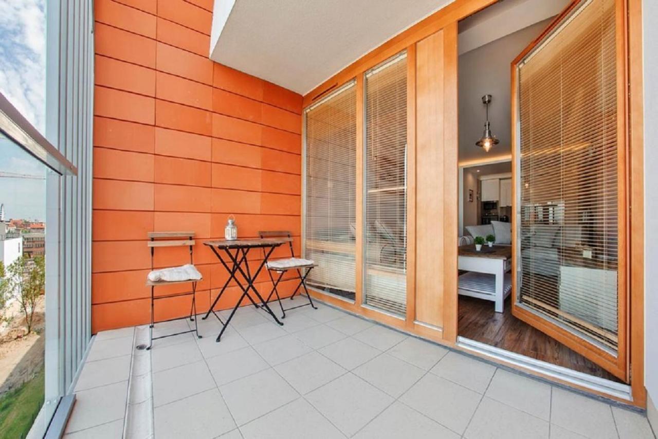 3-Rooms Apartment With Balcony By The Oldtown 그단스크 외부 사진
